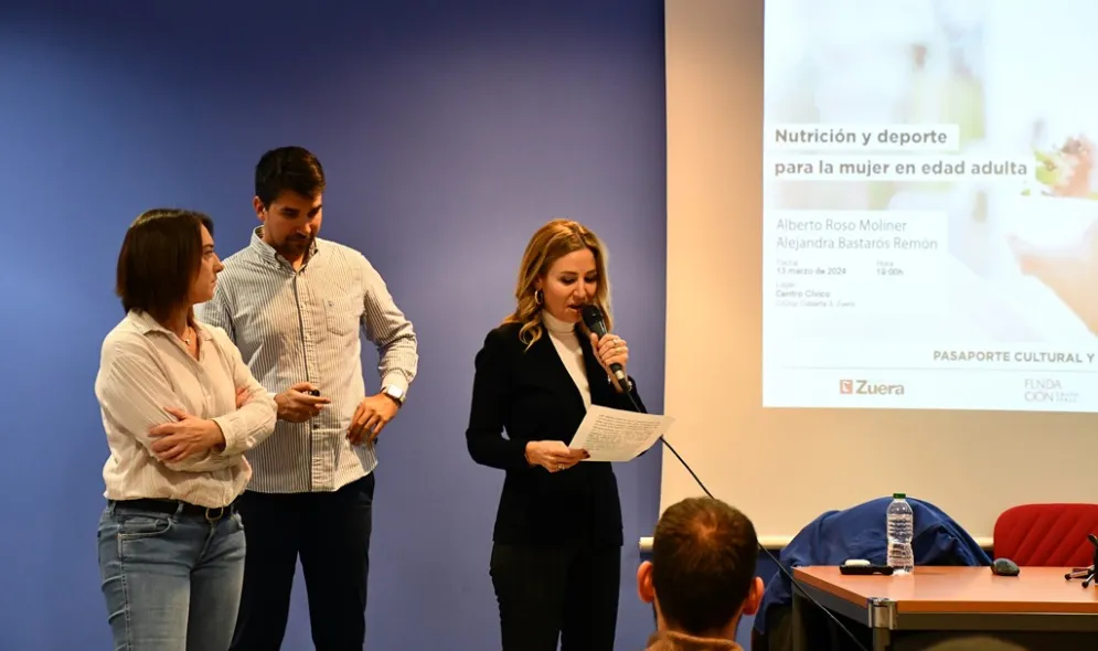 Nutrición y deporte para la mujer adulta Conferencia del plan formativo para la mujer: "Nutrición y deporte para la mujer adulta"